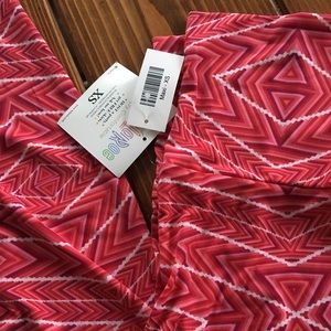 Xs maxi skirt slinky Lularoe